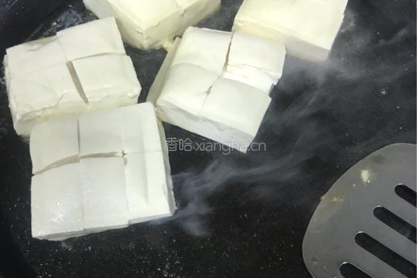 家常铁板豆腐的做法图解4