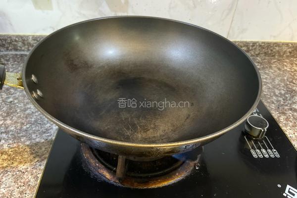 黄金炒饭（绝不粘锅粒粒分明）--零失败的做法图解4
