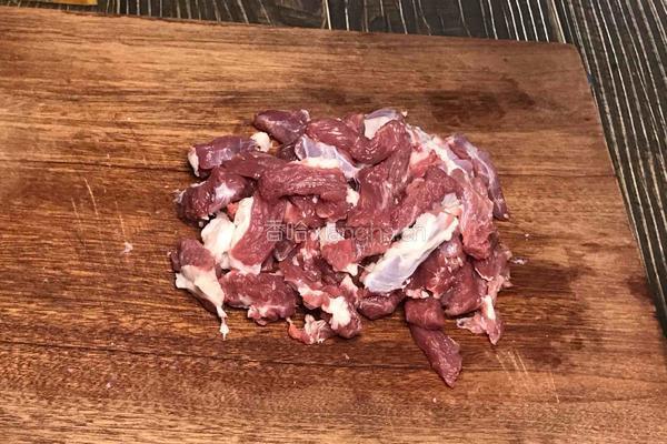 孜然羊肉的做法图解3