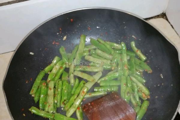 懒人版酱爆四季豆的做法图解3