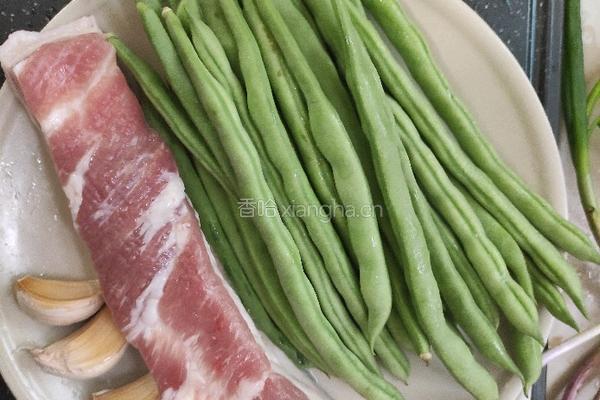肉沫四季豆的做法图解1