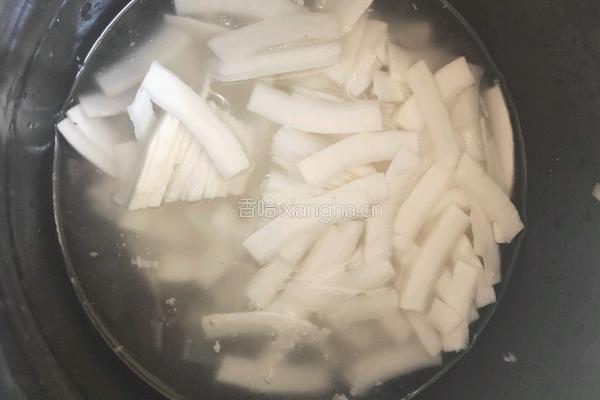 椰子煲鸡汤的做法图解3