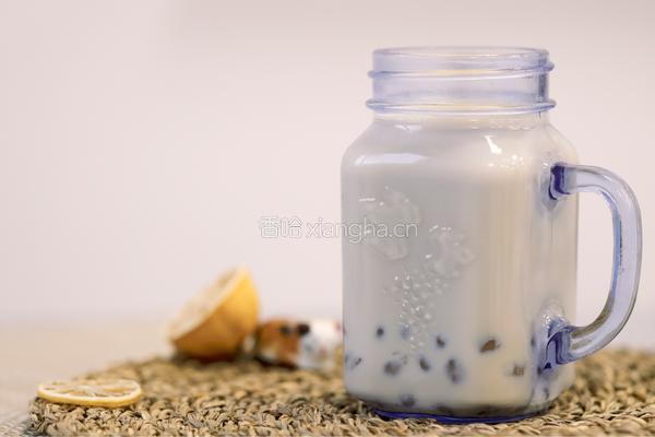 奶茶控看过来！家庭版焦糖奶茶，学会再不买着喝~的做法图解8
