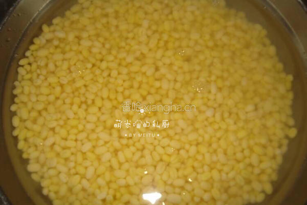 入口即化 | 细腻丝滑奶香绿豆糕(红豆馅)的做法图解1