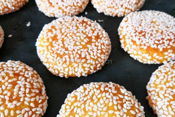 南瓜芝麻饼的做法图解10
