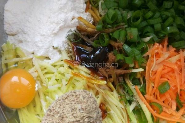 土豆饼的做法图解1