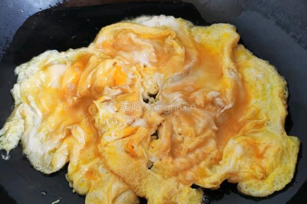 鸡蛋炒菠菜的做法图解3