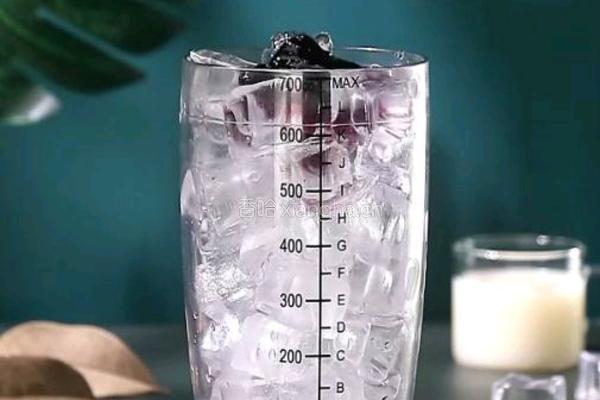 桑葚果酸乳的做法图解2