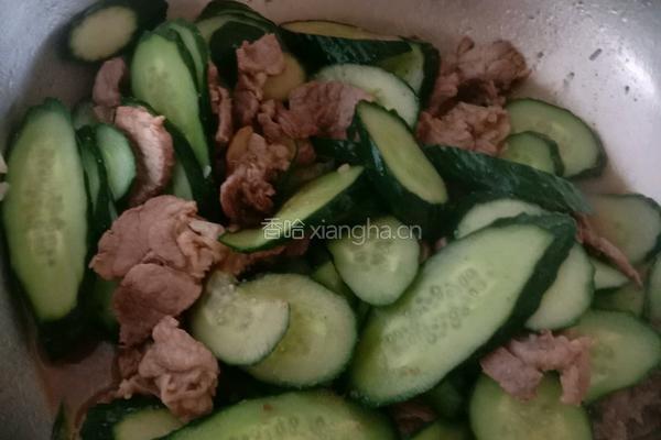 黄瓜炒肉