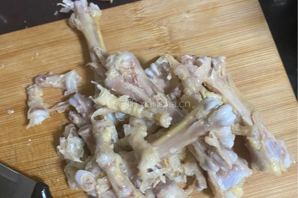 酸辣蒜香无骨鸡爪的做法图解4