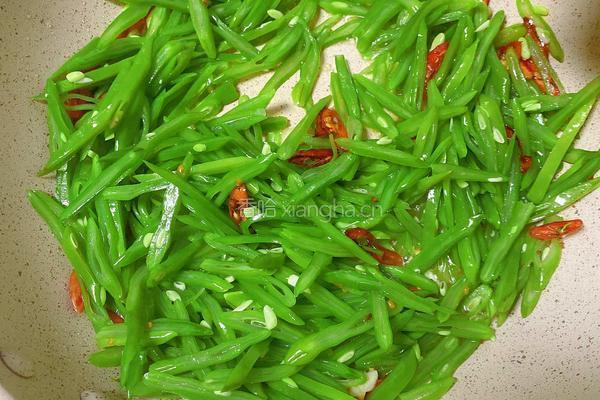清炒芸豆丝的做法图解7