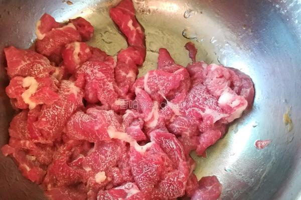毛豆炒肉的做法图解5