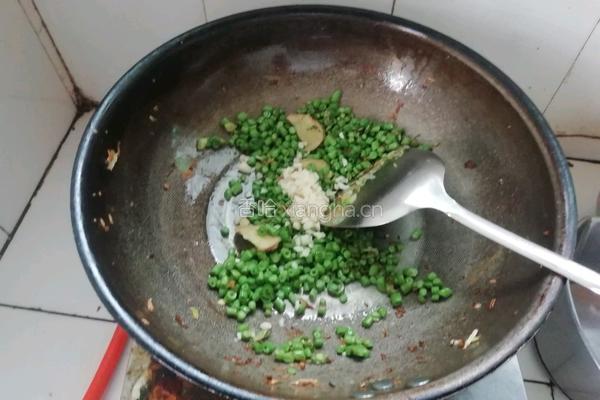 长豆角炒鸡蛋的做法图解8
