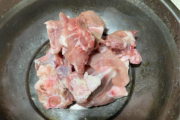 苦瓜黄豆排骨煲的做法图解2