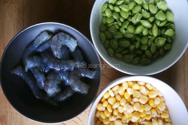逗逗虾（玉米青豆炒虾仁）的做法图解1