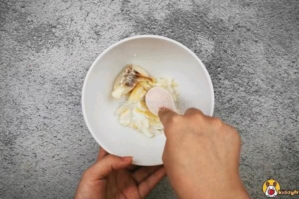 鳕鱼紫菜炒蛋的做法图解5
