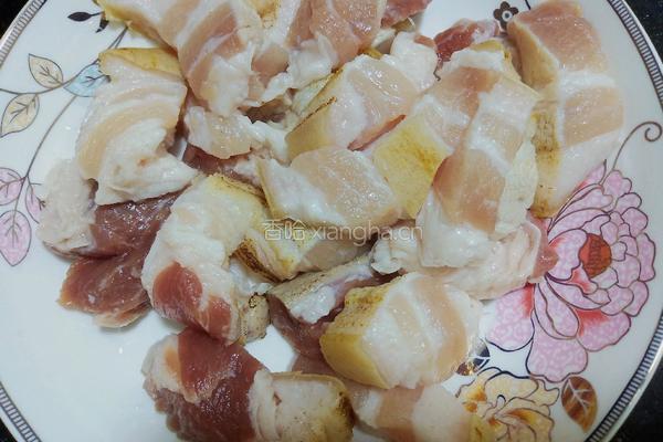 红烧肉的做法图解1