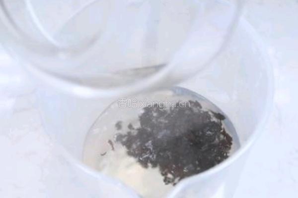 茶饮备料4 炭焙乌龙茶水的做法图解1