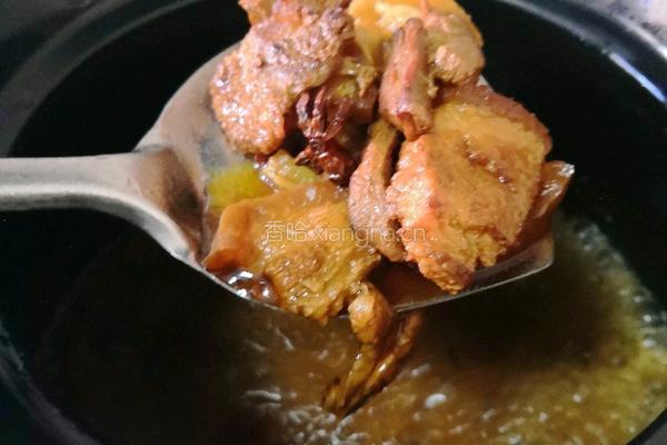 红烧肉焖土豆的做法图解11