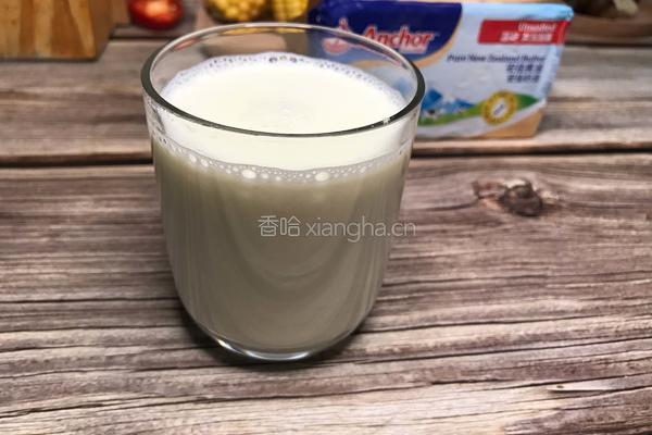 奶香黄油玉米的做法图解2