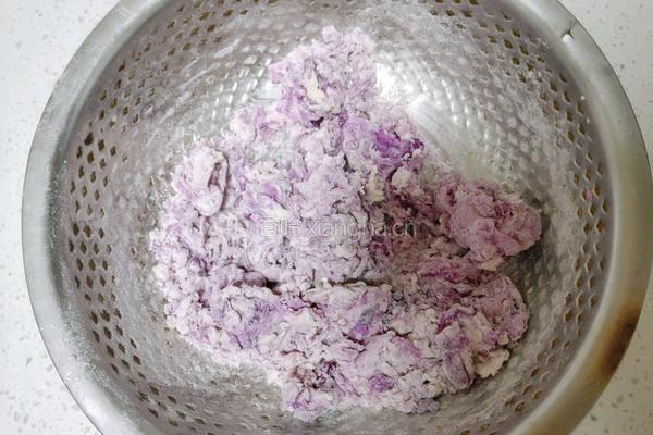 紫薯豆沙麻薯华夫饼的做法图解3