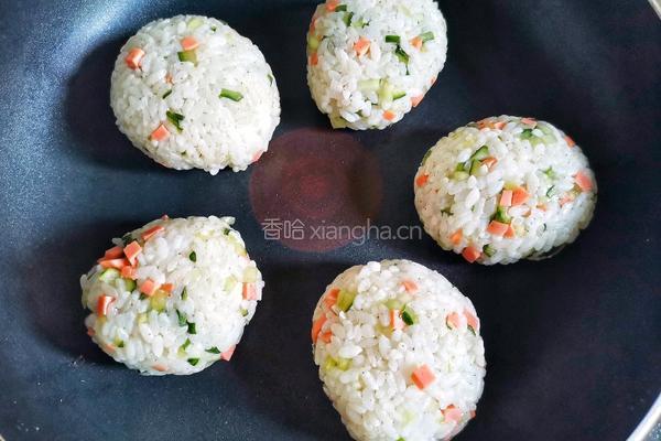 恐龙蛋海苔饭的做法图解11