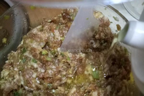 芸豆肉馅包子的做法图解3