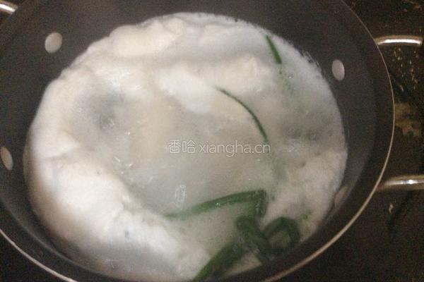 减脂凉拌鸡胸肉丝的做法图解3