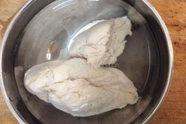 减脂凉拌鸡胸肉丝的做法图解10