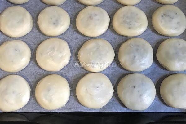 酥皮伍仁月饼的做法图解20
