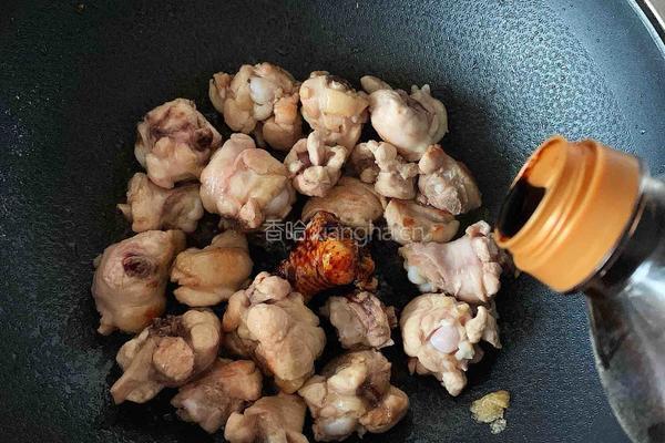 鸡腿烧毛豆的做法图解8
