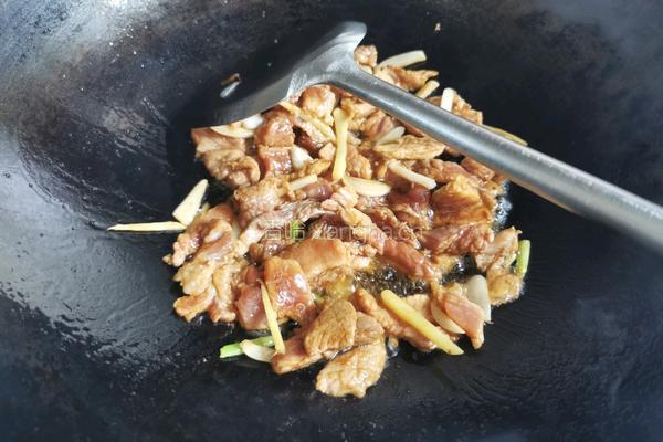 四季豆炒肉的做法图解4