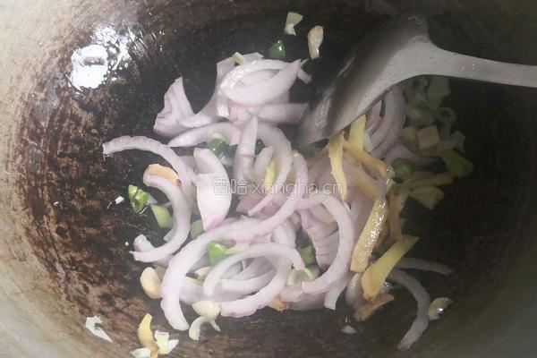 香菇炖鸡汤的做法图解5