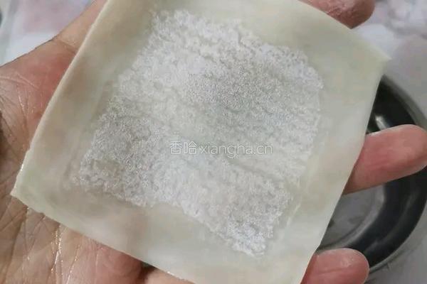 香菇胡萝卜肉馅蒸云吞的做法图解2