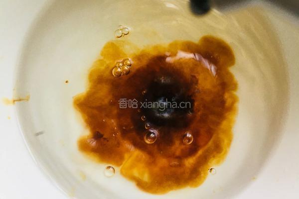 脱骨鸭的做法图解4