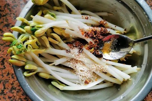 凉拌花生芽的做法图解4