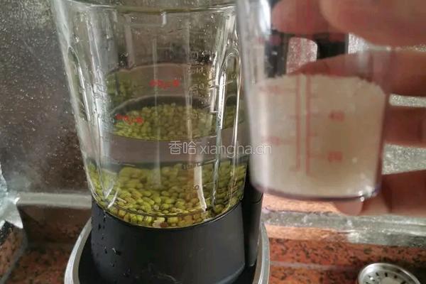 绿豆沙冰棒的做法图解2