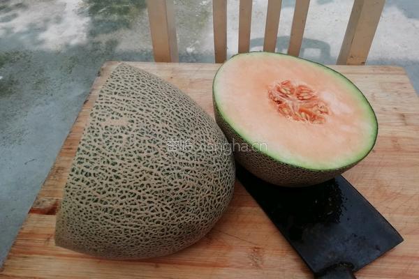 脆皮爱心甜点的做法图解1
