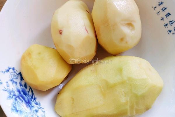 炸薯片的做法图解1
