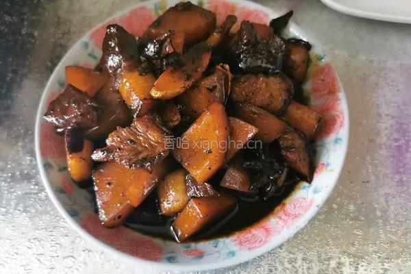 土豆焖红烧肉的做法图解8