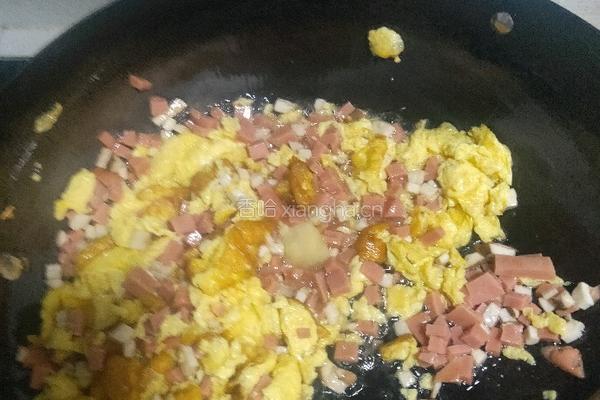 经典蛋炒饭的做法图解8