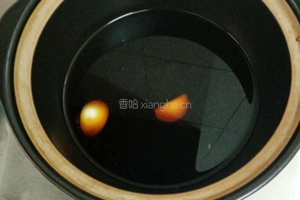 香菇炖猪肉的做法图解5