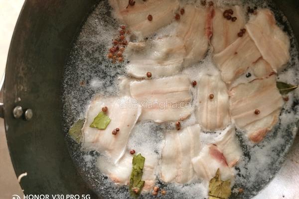 回锅肉的做法图解4
