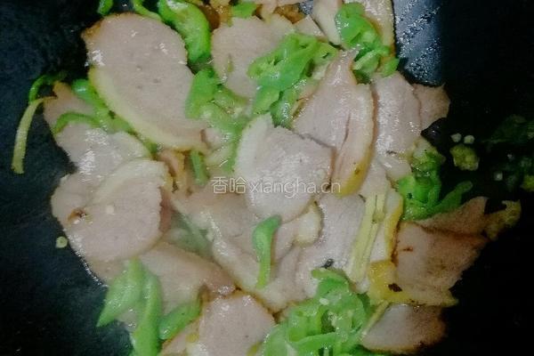 螺丝椒炒烟鸭肉的做法图解5