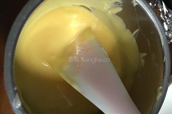 酸奶海绵蛋糕的做法图解4