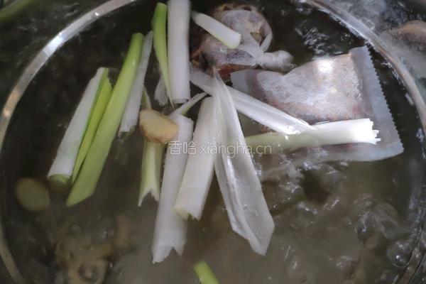 卤鸡爪的做法图解2