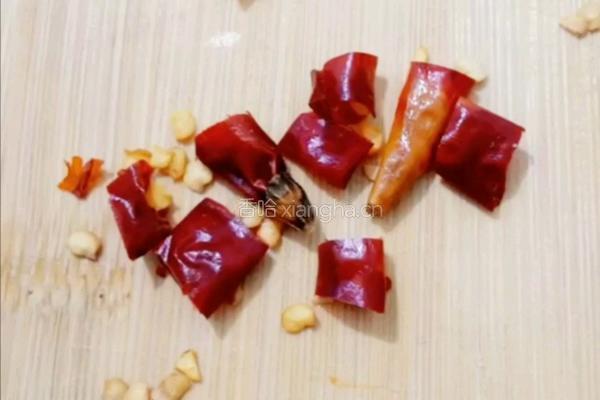 酸辣土豆丝的做法图解1
