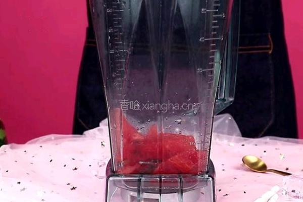 喜茶同款多肉西瓜的做法图解1