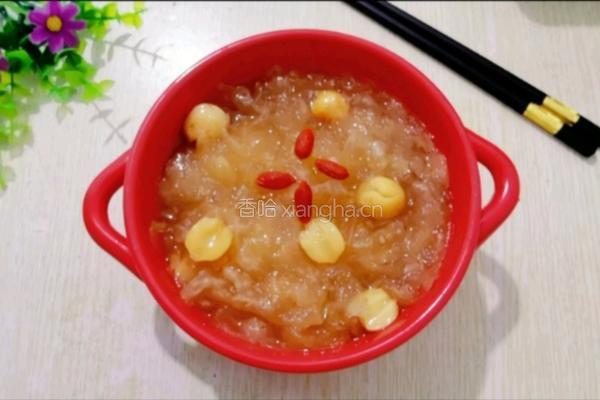 银耳莲子羹的做法图解9
