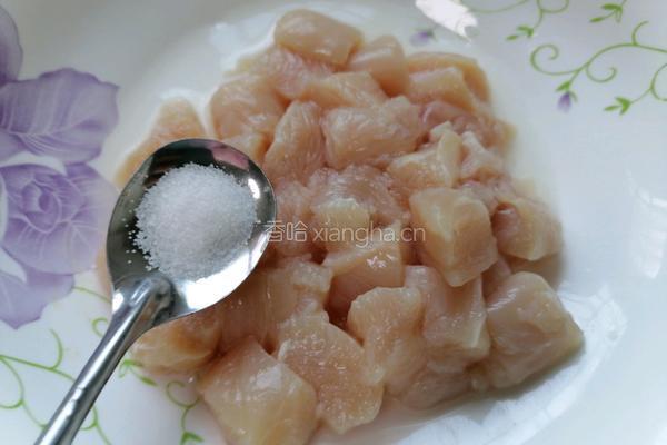 毛豆炒鸡丁的做法图解3